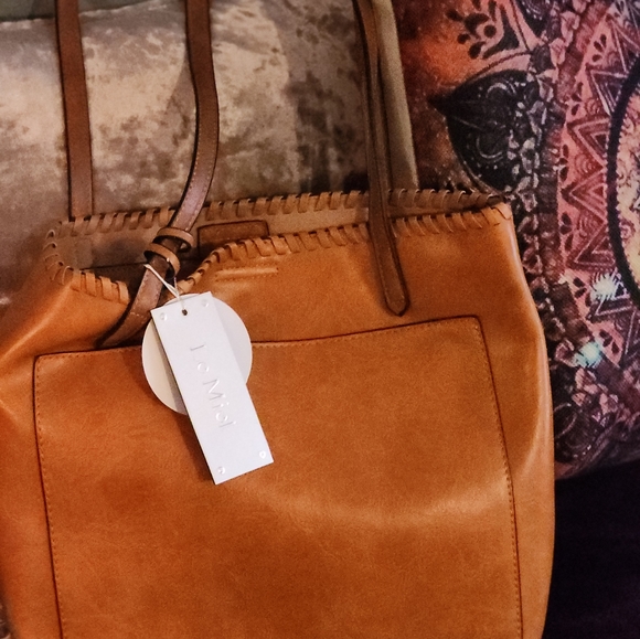 Purse - Picture 2 of 6